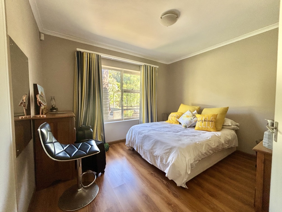 4 Bedroom Property for Sale in Vierlanden Western Cape